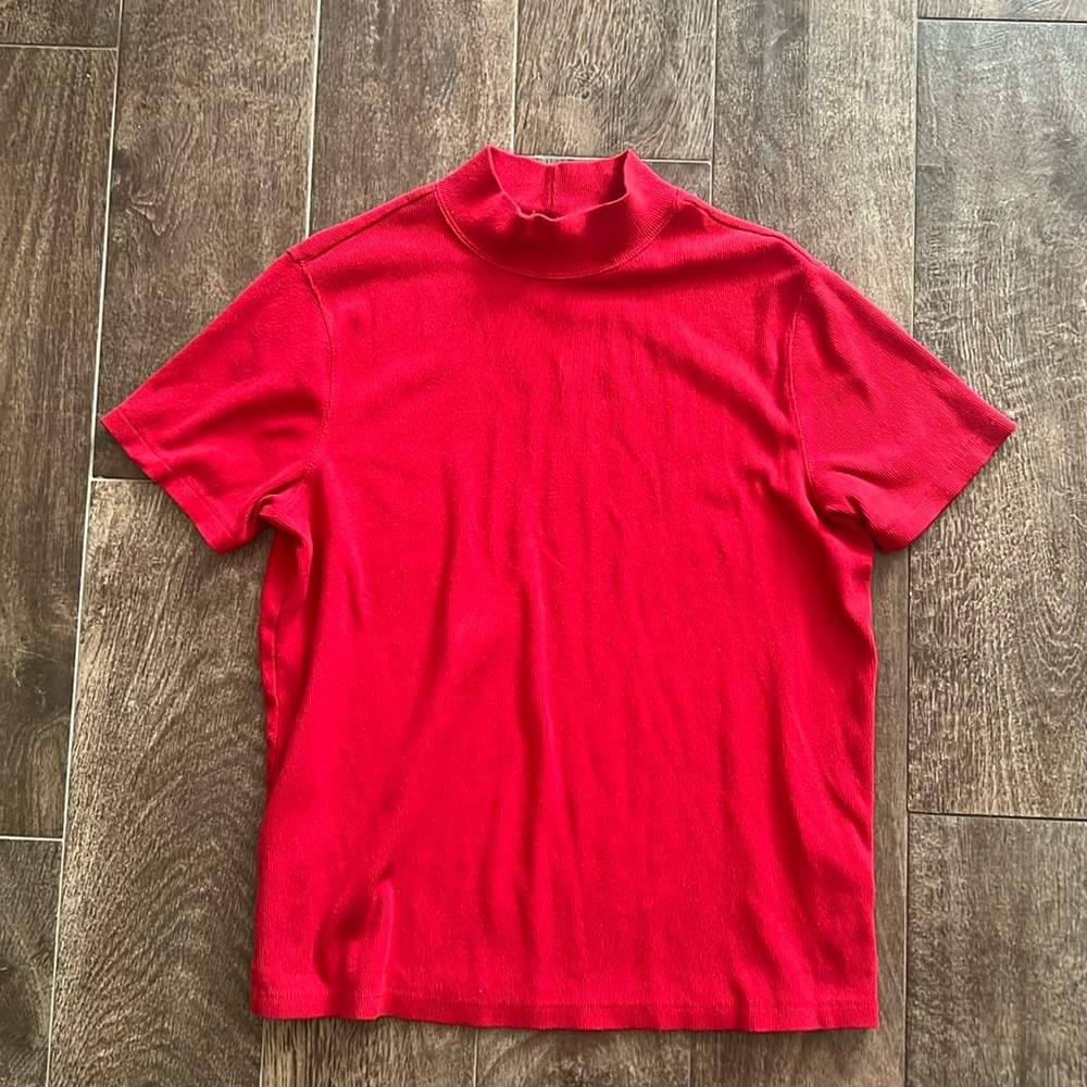 Short sleeve turtleneck
